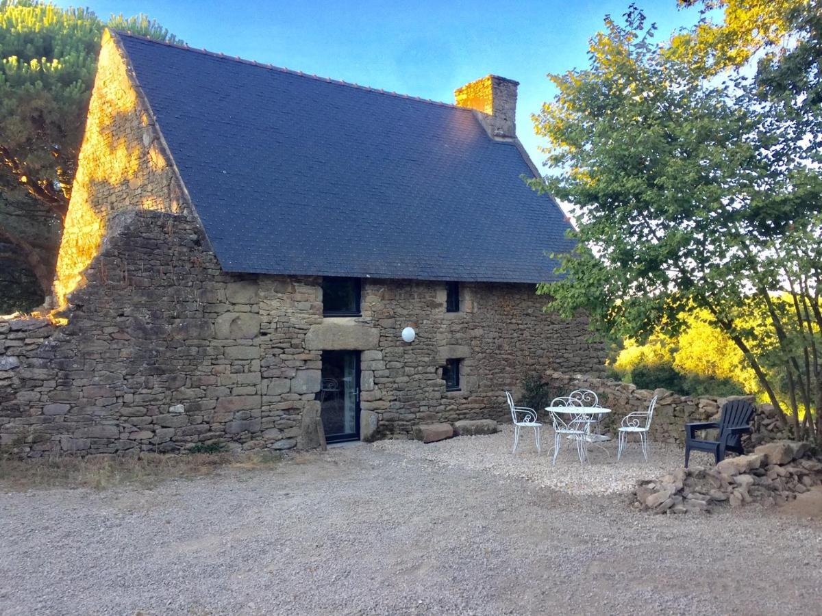 Gite Au Calme 2 A 6 Personnes Dans Un Paysage Totalement Paisible -Plages A 22 Min- Quite Cottage 2 To 6 Persons In Total Peaceful Landscape -Beaches At 22 Min- Landevant Екстер'єр фото